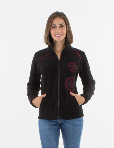 Knitted polyester polar jacket with embroideries