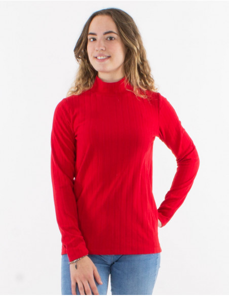 Pull maille 90% polyester 10% élasthanne uni col montant