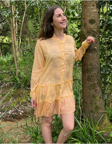 Cotton voile buttoned tunic with beads and straight sleeves